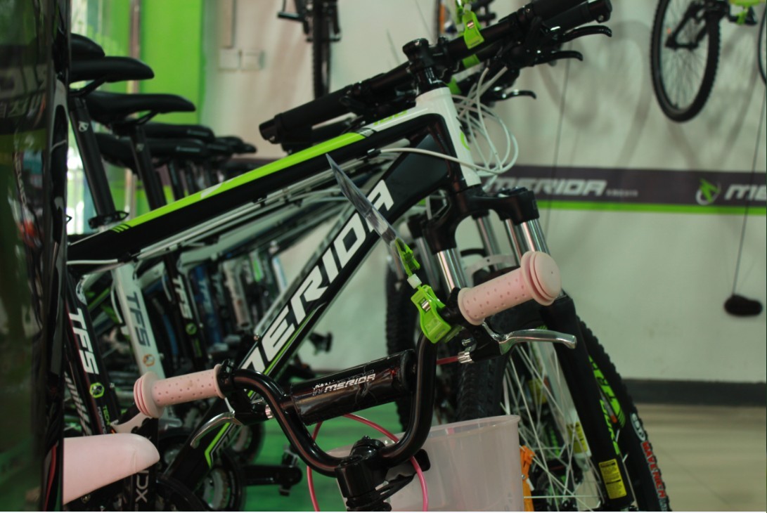 经典实用之选 三圈牌自行车车锁，零售价25元的安心守护